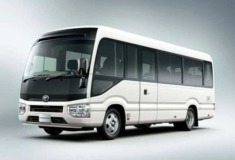 webp_listing_main_listing_main_2018-toyota-coaster-bus